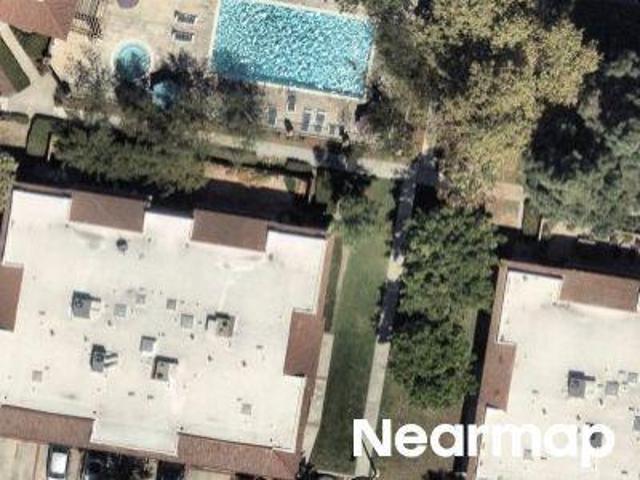 Condo for sale in Tierra Vista Condominiums, Lake Forest