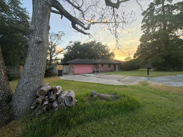 House for sale in Bridge City, Texas