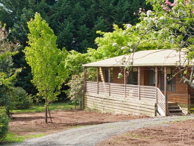 House for sale in Glenlyon, Shire of Hepburn
