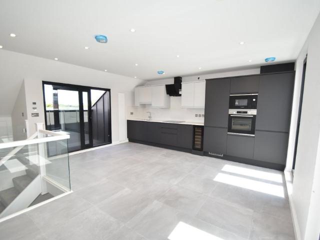 Apartment for rent in Gerrards Cross, Denham