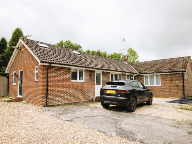 House for rent in Horsham, West Sussex