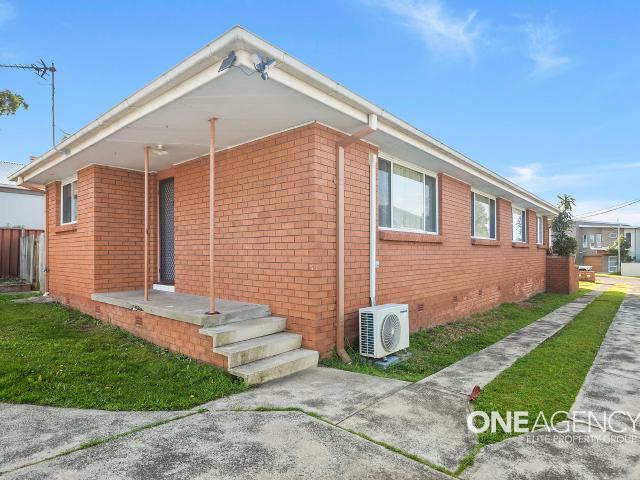 Apartment for rent in Oak Flats Dc, New South Wales