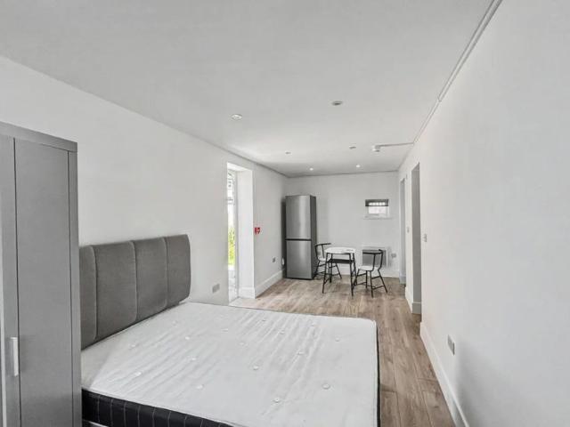 Apartment for rent in Greater London