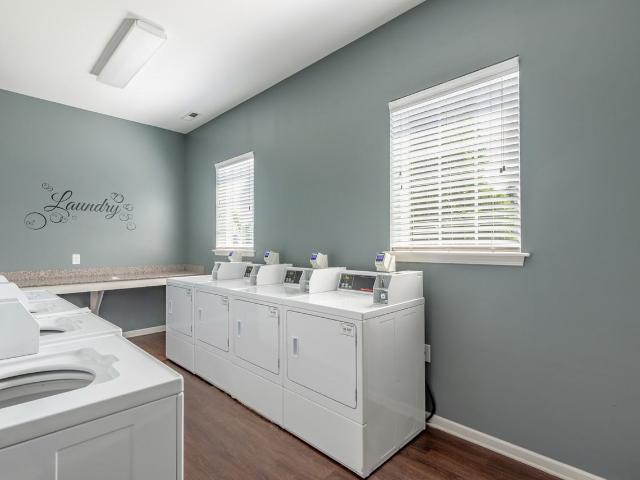 Apartment for rent in Newburgh, Indiana