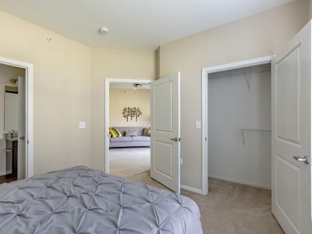 Apartment for rent in Newburgh, Indiana