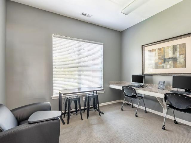 Apartment for rent in Newburgh, Indiana