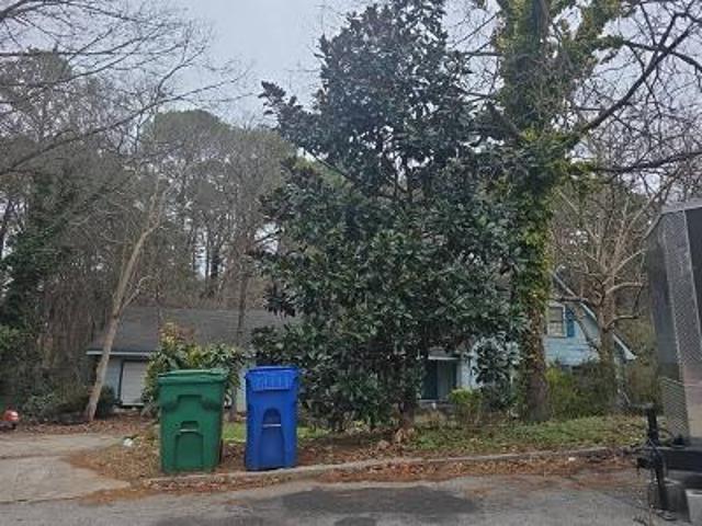 House for sale in Stone Mountain, DeKalb County
