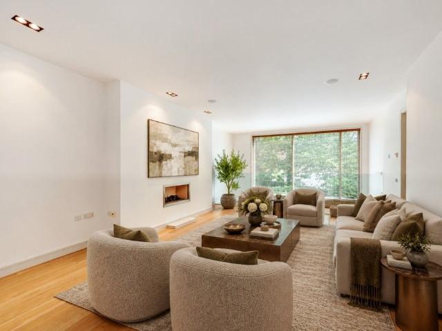 Apartment for rent in London Borough of Camden, Greater London