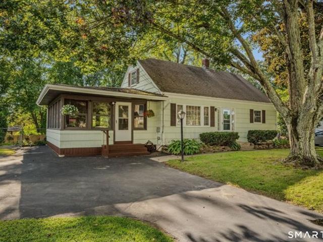 House for sale in Four Corners, Montville