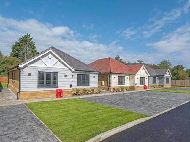 House for rent in Lyons, Greater London