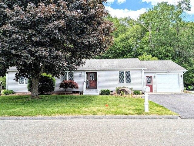 House for sale in Hampden, Massachusetts