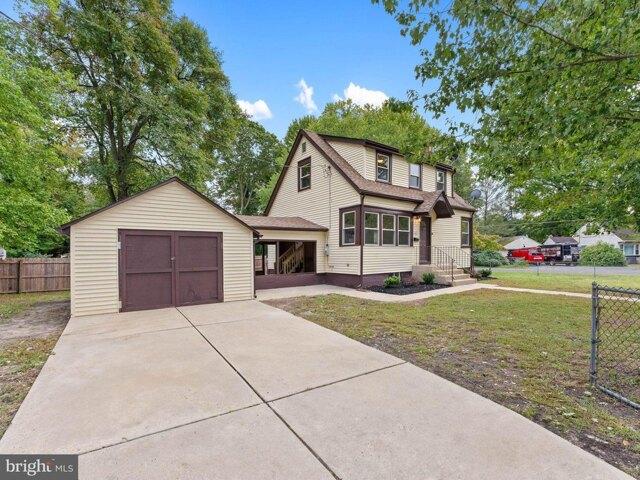 House for sale in Clementon, Camden County