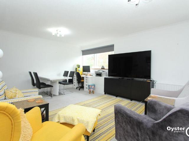 Apartment for rent in London Borough of Harrow, Greater London