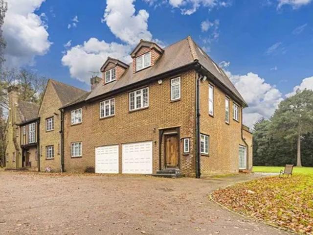 House for rent in Bushey Heath, Isle Of Man