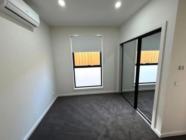 Room for rent in Camerons Creek, Victoria