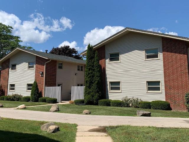 Apartment for rent in Oak Creek, Wisconsin