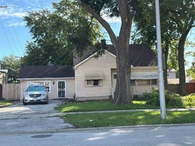 House for sale in Oak Lawn, Cook County