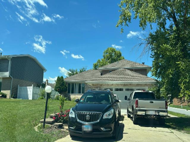 House for sale in Oak Forest, Illinois