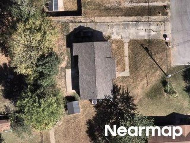 House for sale in Oakwood, Clarksville
