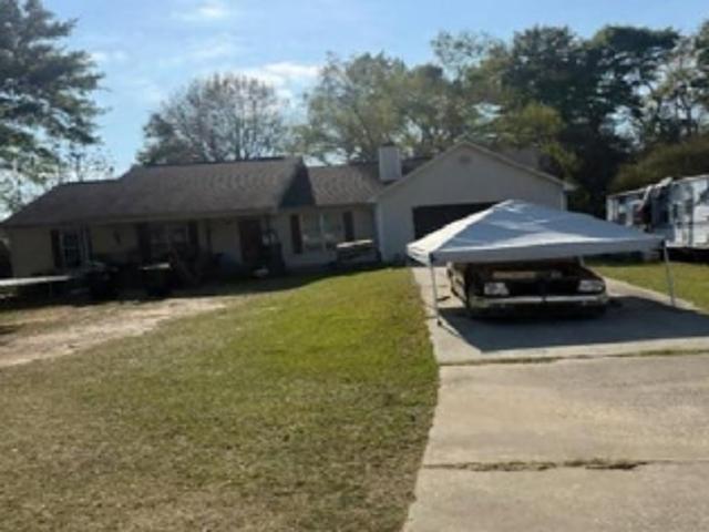 House for sale in Byron, Georgia