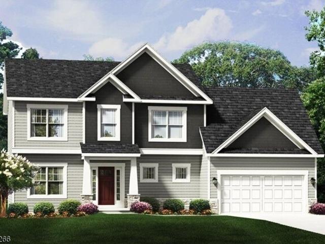 House for sale in Montague