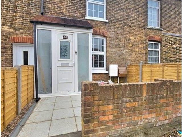 House for rent in Oad Street, Kent