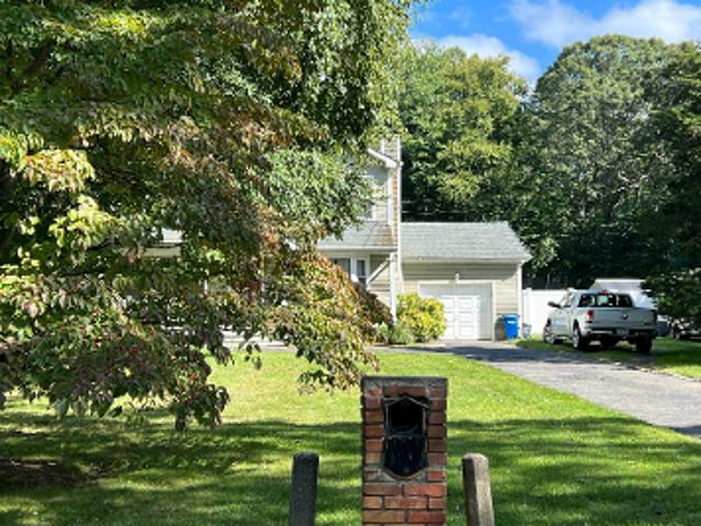 House for sale in Centereach, Town of Brookhaven