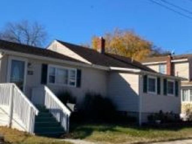 House for sale in Deepwater, New Jersey