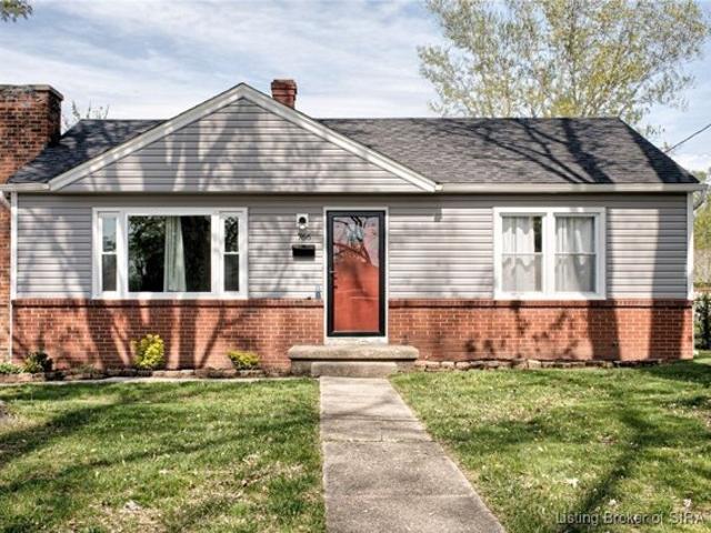 House for sale in Charlestown