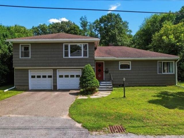 House for sale in Essex Junction, Vermont