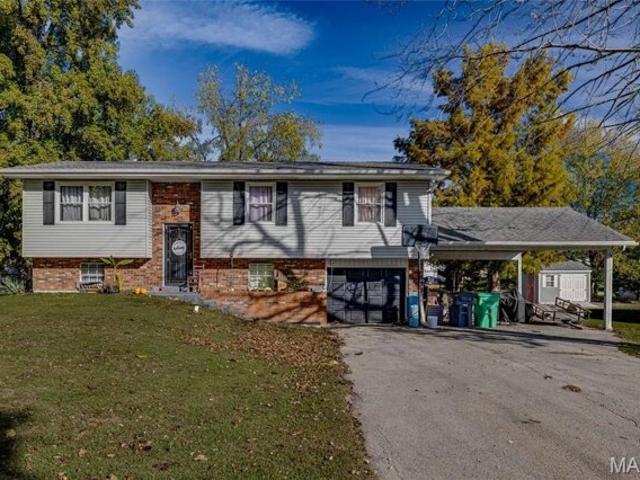House for sale in Farmington, Missouri