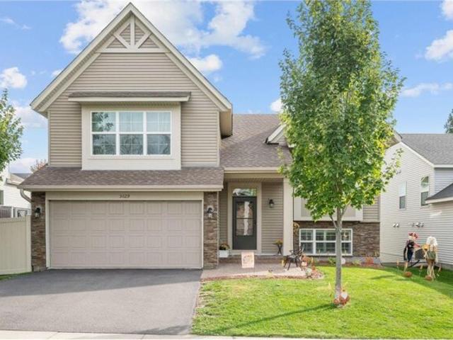 House for sale in Maple Plain, Minnesota