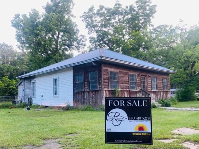 House for sale in Ponce De Leon