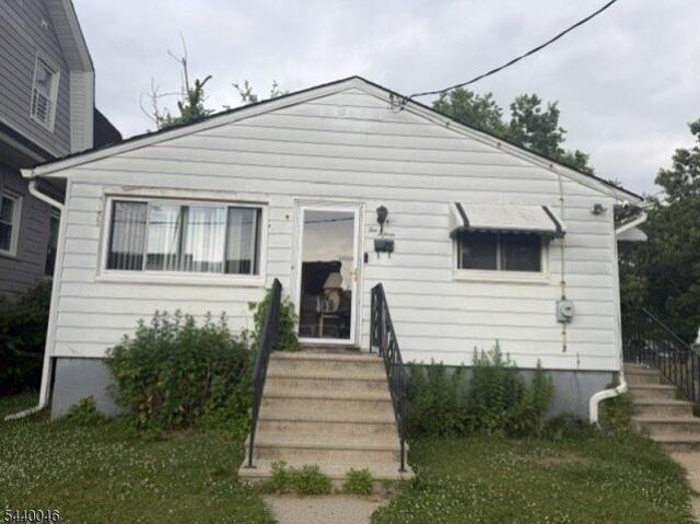 House for sale in Roselle, New Jersey