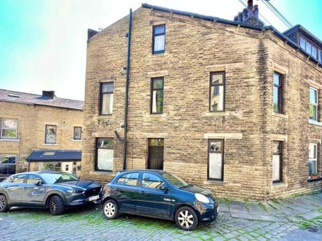 House for sale in Hebden Royd, Hebden Bridge