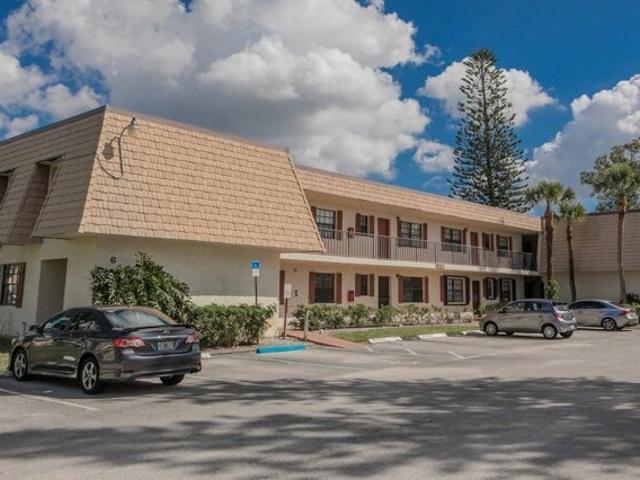 Condo for sale in Greenacres, Florida