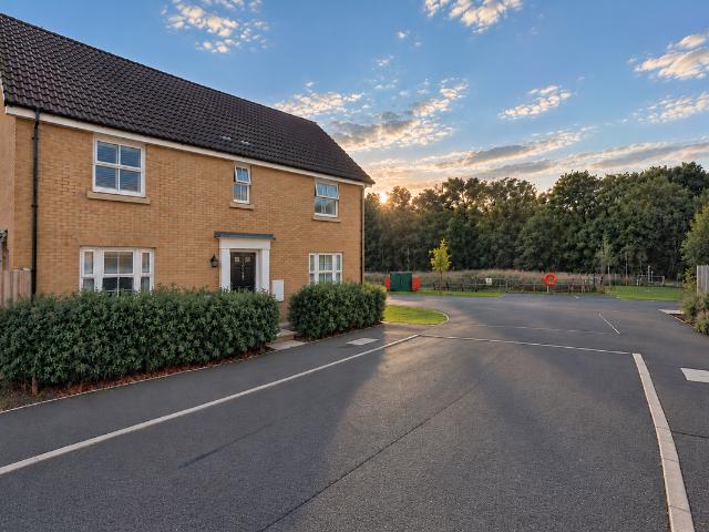 House for rent in Highfields Caldecote, South Cambridgeshire