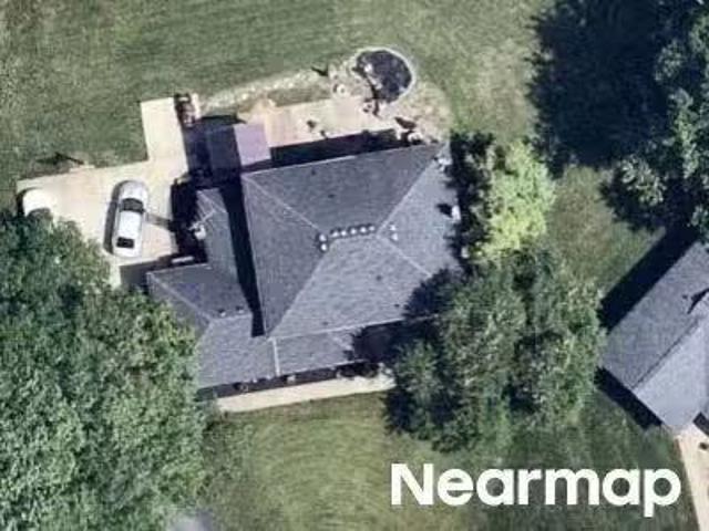 House for sale in Farmington