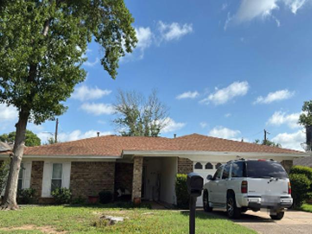 House for sale in Arlington, Texas