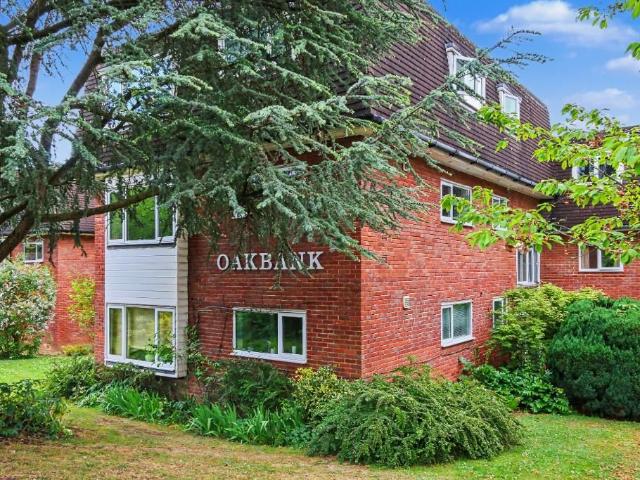 Apartment for rent in Radlett, Hertsmere