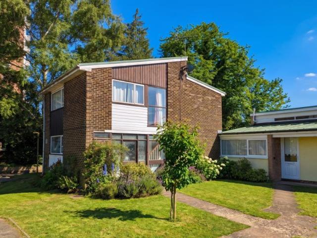 House for rent in Westfield, Woking