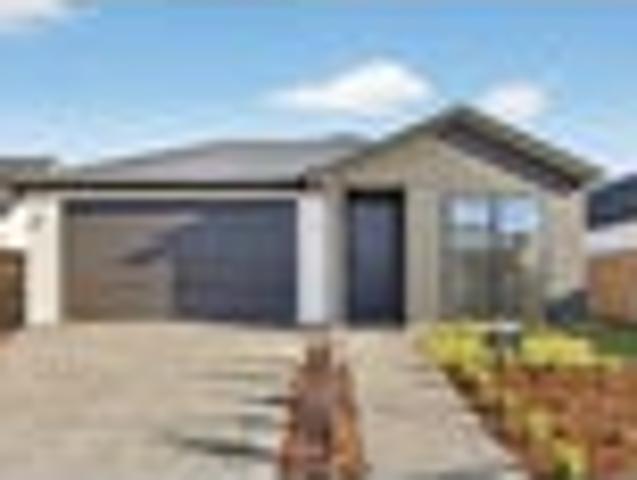 House for sale in Chaslands, Canterbury