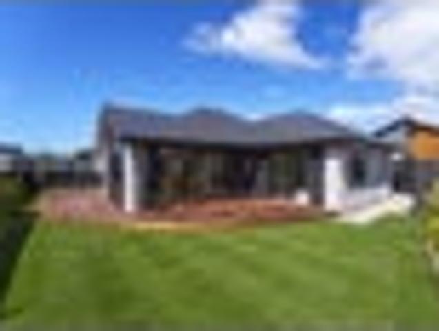 House for sale in Chaslands, Canterbury