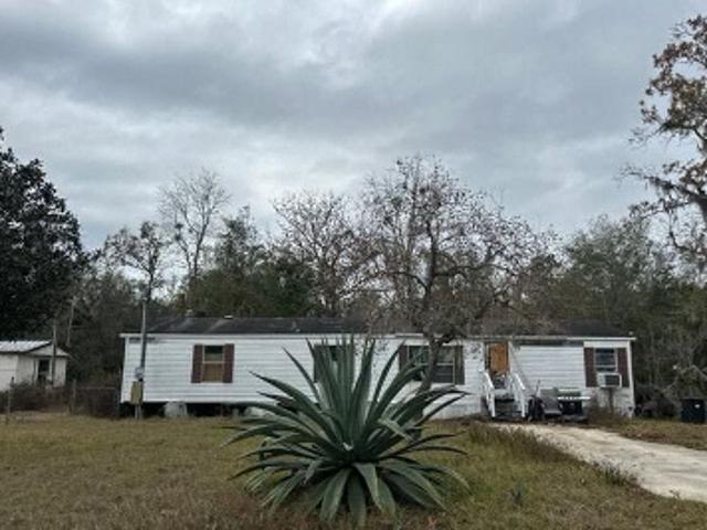 House for sale in Interlachen, Florida