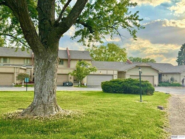 Condo for sale in Omaha, Millard