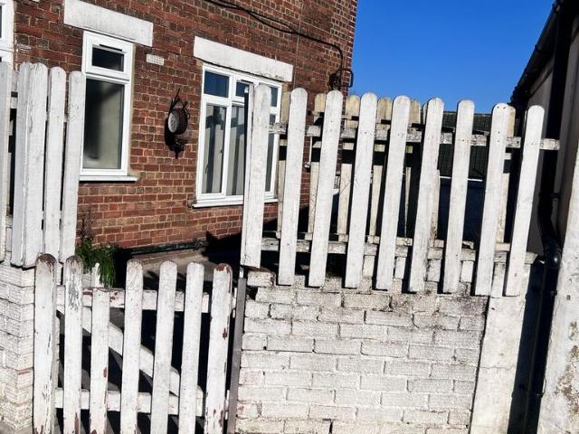 Apartment for rent in Northwood, Greater London