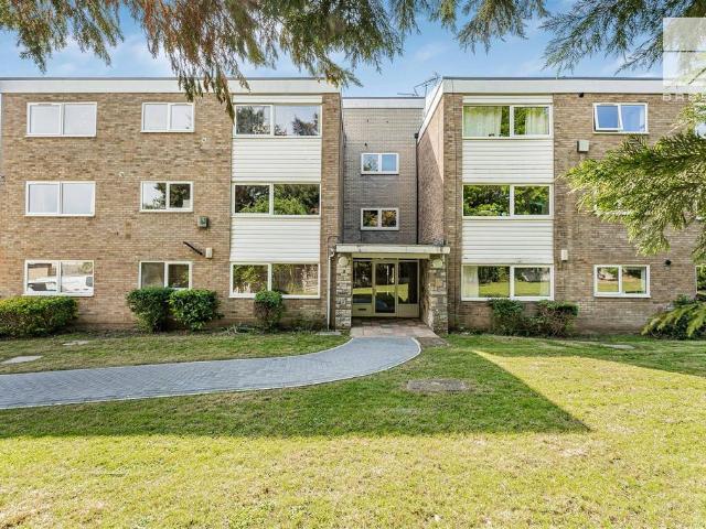 Apartment for rent in Highams Park, Greater London