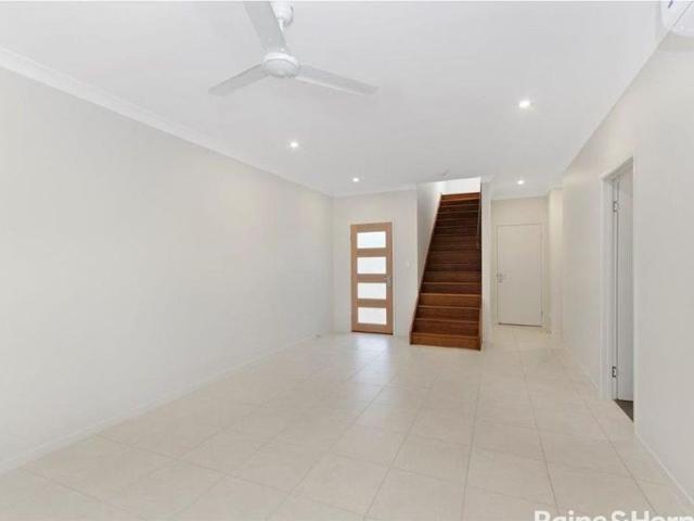 Townhouse for rent in Deeragun, Queensland