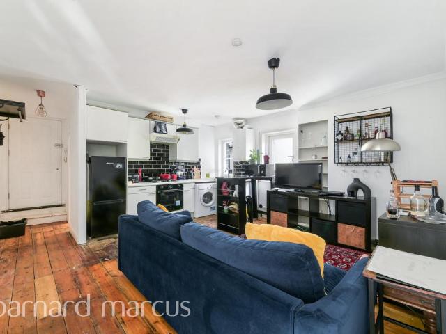 Apartment for rent in Streatham, Greater London