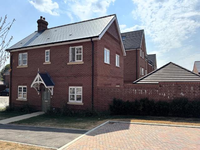 House for rent in Bray Wick, Maidenhead